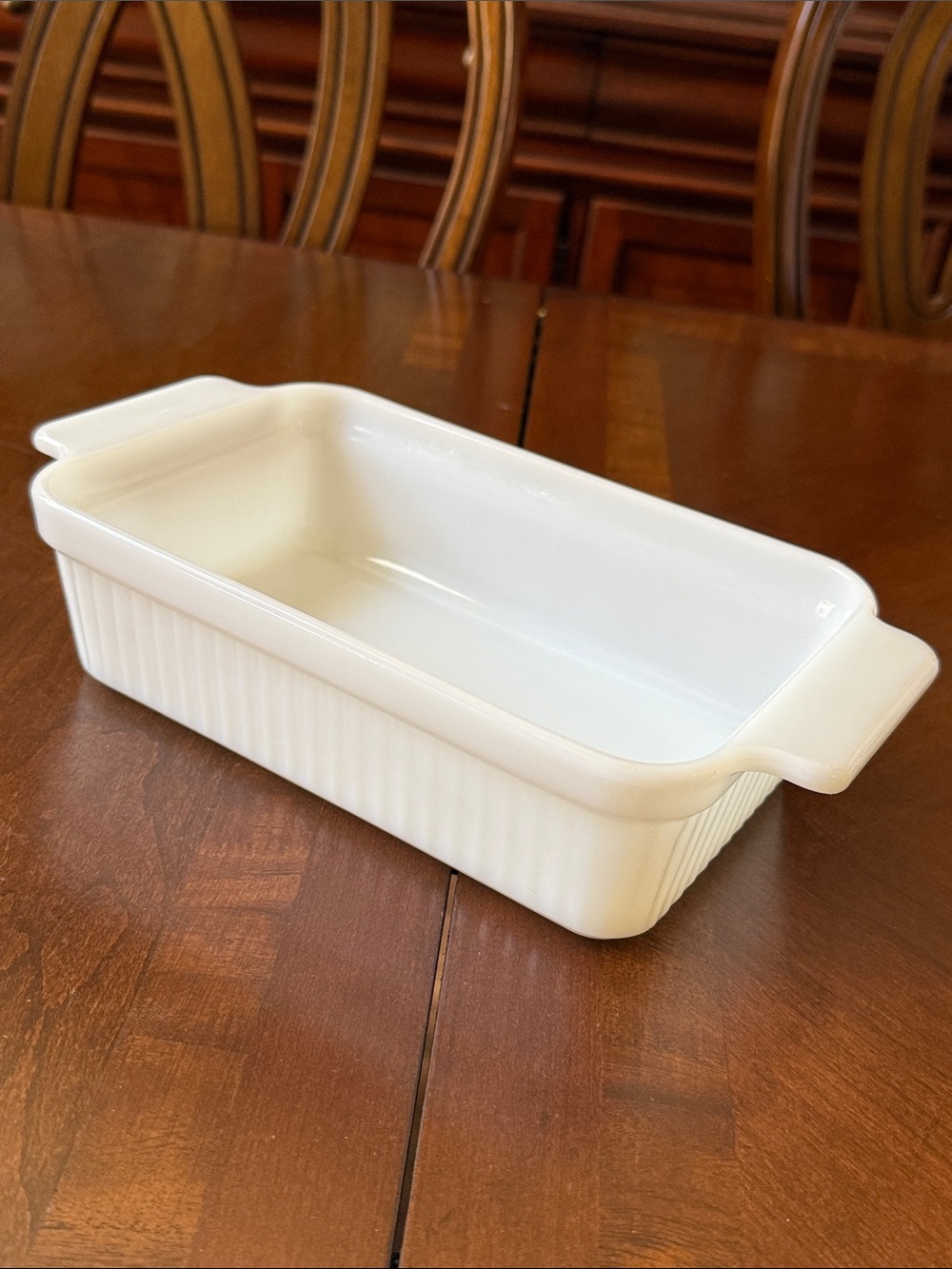 VTG Anchor Hocking Fire King #1409 milk glass backing loaf pan dish classic 1qt